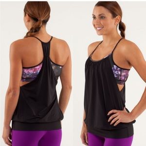 VEUC/NWOT LULULEMON NO LIMITS TANK 4 spring has sprung